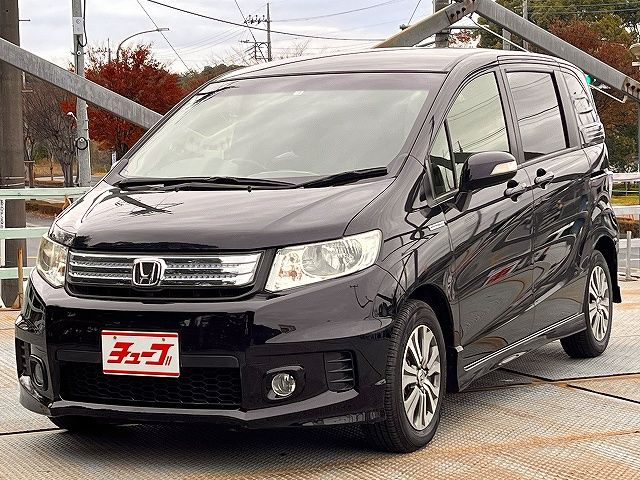 Honda Freed Spike Hybrid