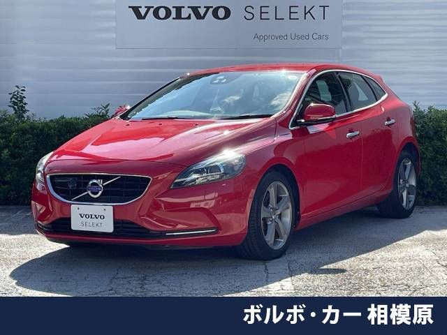 Volvo Volvo V40