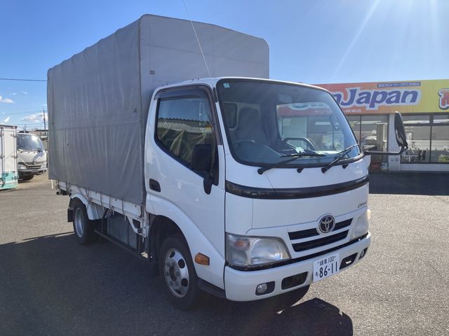 Used TOYOTA DYNA