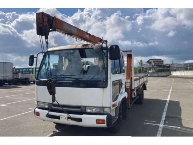 Nissan Diesel Condor