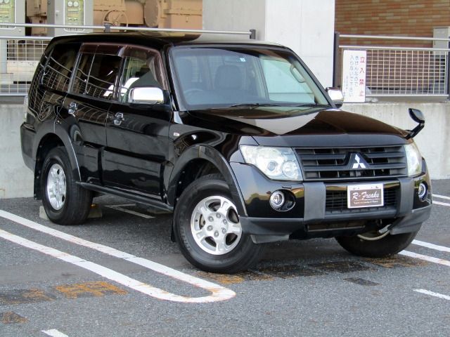 Mitsubishi Pajero Wagon