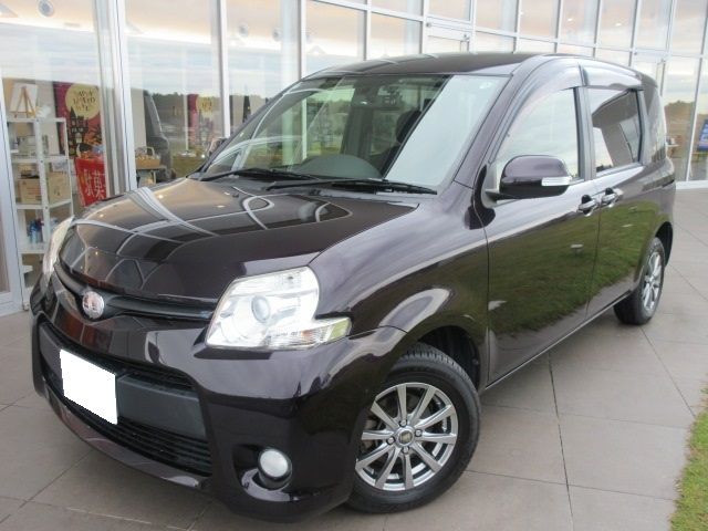 Used TOYOTA SIENTA