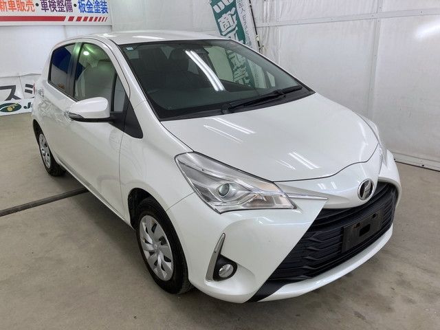 Used TOYOTA VITZ