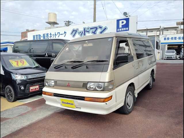 Mitsubishi Delica Starwagon