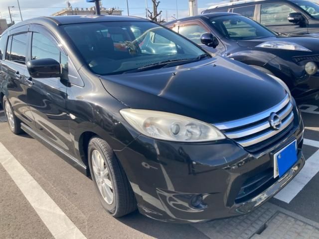 Used NISSAN LAFESTA