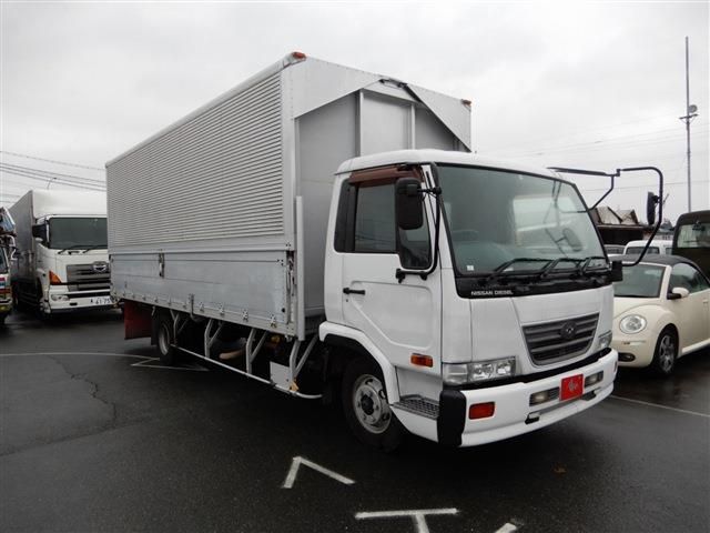 Nissan Diesel コンドル