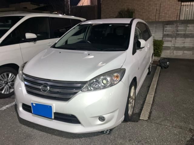 Used NISSAN LAFESTA