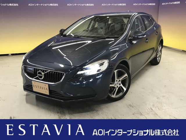 Volvo Volvo V40