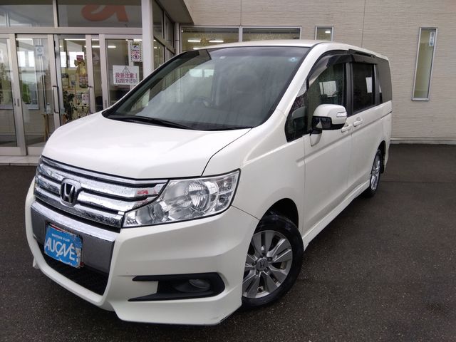 Honda Stepwagon Spada 4WD