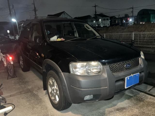 Ford Japan Escape