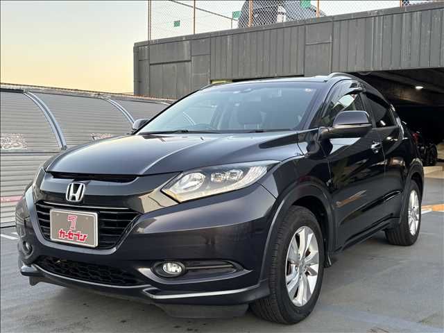 Used HONDA VEZEL