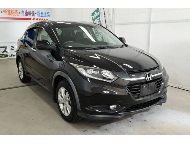 Used HONDA VEZEL