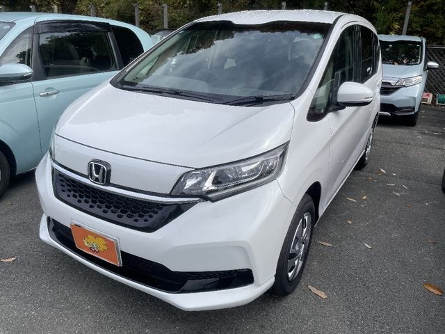 Honda Freed Hybrid 4WD