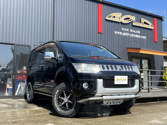 Used MITSUBISHI DELICA D:5 2WD