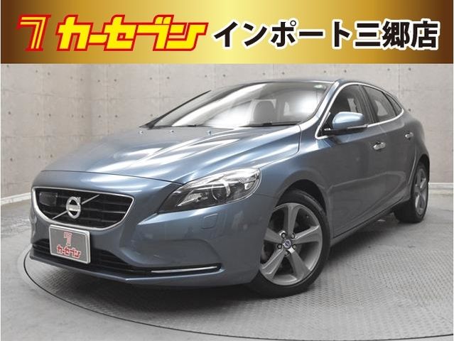 Used VOLVO VOLVO V40