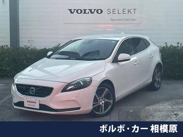 Volvo Volvo V40