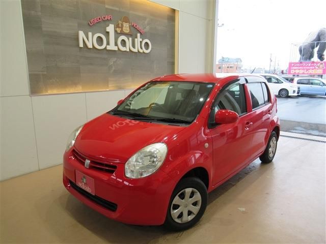 Used TOYOTA Passo