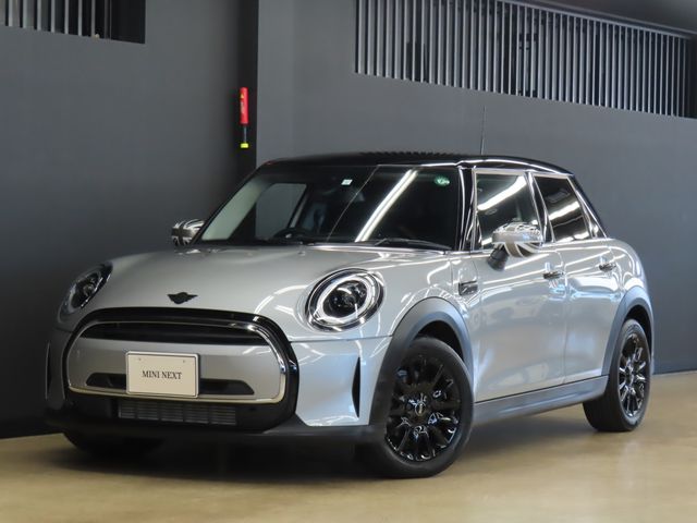 Used BMW MINI COOPER D 5DOOR