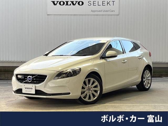 Volvo Volvo V40