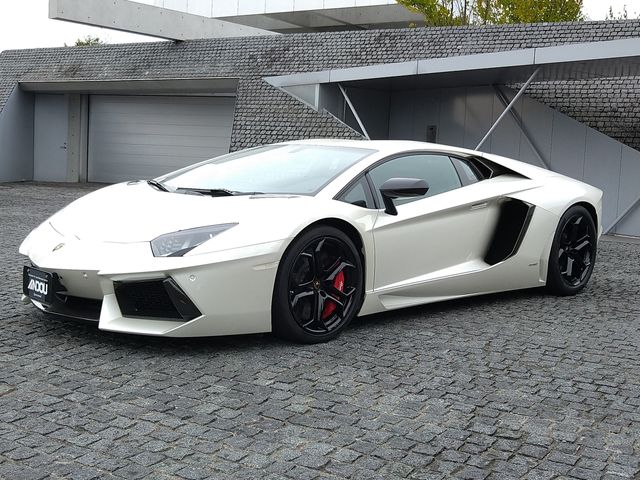 Lamborghini Lamborghini Aventador