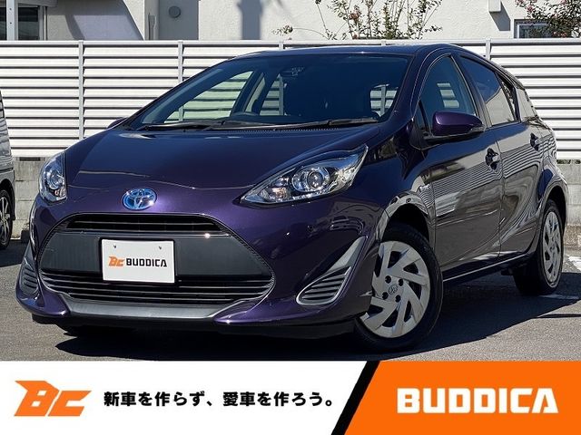 Used TOYOTA AQUA