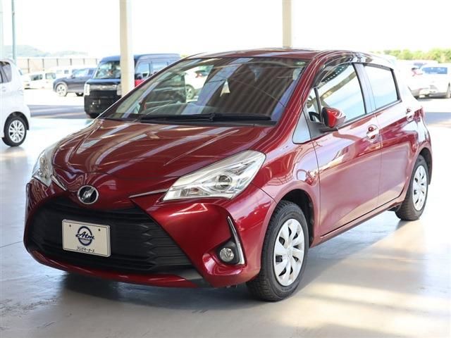 Used TOYOTA VITZ