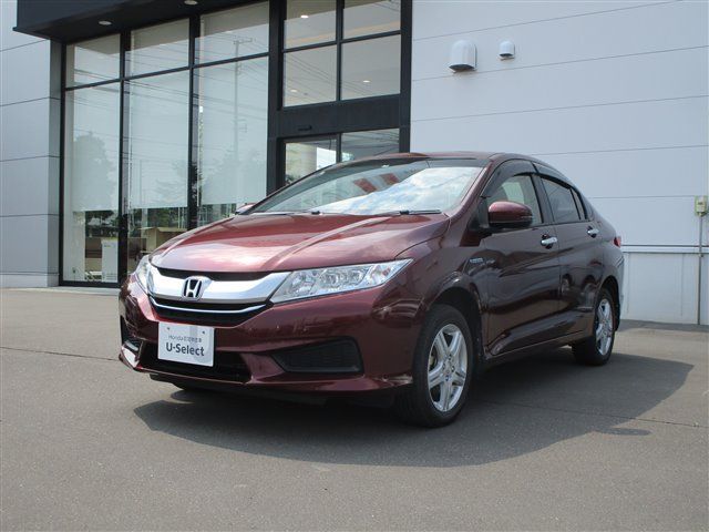 Honda Grace Hybrid 4WD