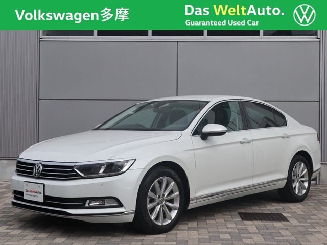 Volkswagen Volkswagen Passat Sedan