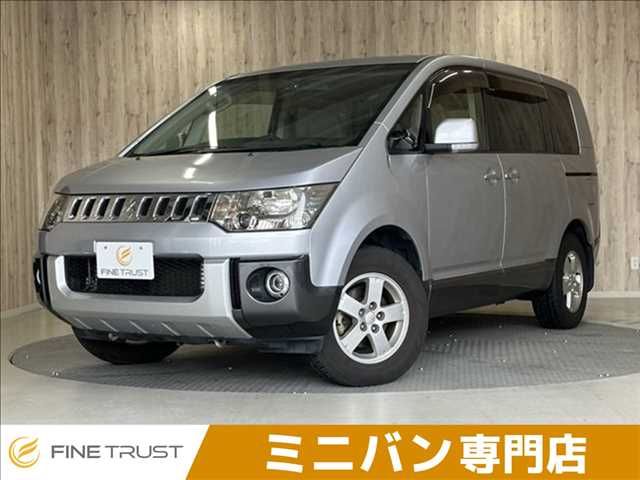 Mitsubishi Delica D:5 2WD