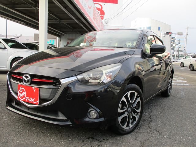 Mazda Demio 4WD