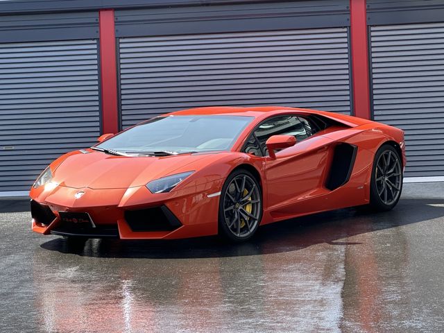 Lamborghini Lamborghini Aventador