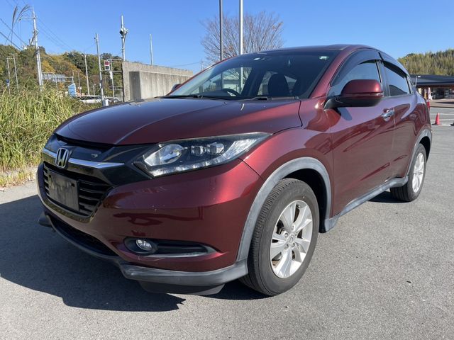 Used HONDA VEZEL