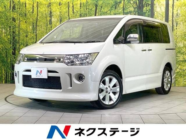 Mitsubishi Delica D:5 2WD