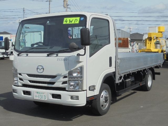 Used MAZDA TITAN