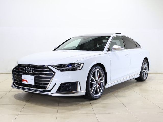 Used AUDI AUDI S8