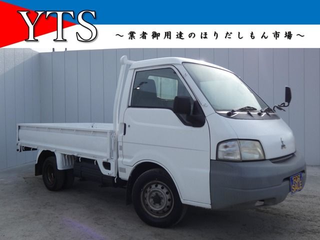 Mitsubishi Delica Truck 2WD