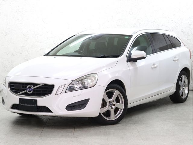 Used VOLVO VOLVO V60