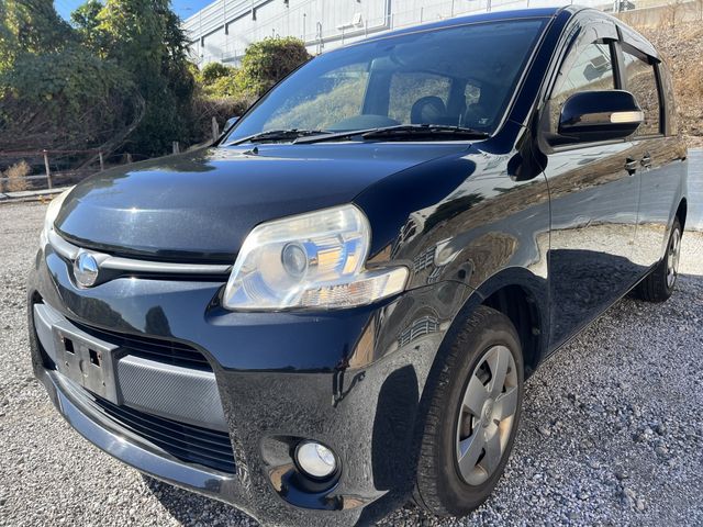 Used TOYOTA SIENTA