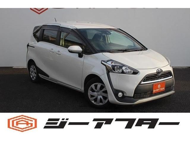 Used TOYOTA SIENTA