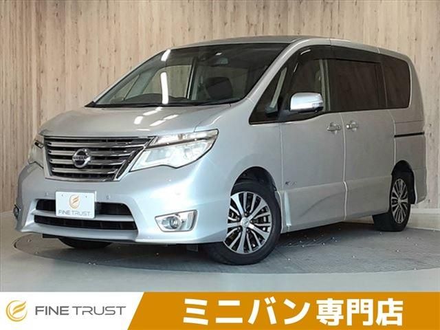 Used NISSAN SERENA  S-HYBRID