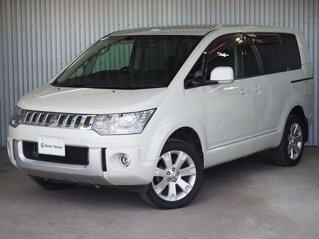 Mitsubishi Delica D:5 4WD