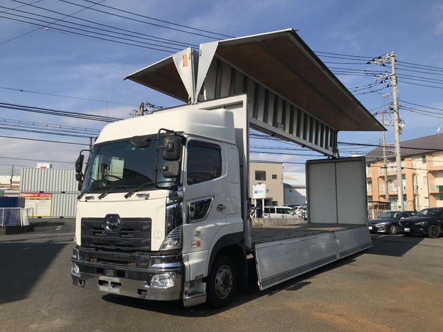 Hino Profia