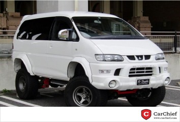 Mitsubishi Delica Space Gear  4WD