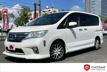 Nissan Serena  WG