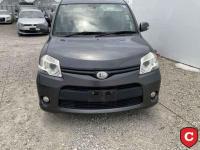 Used TOYOTA Sienta