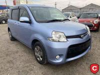 Used TOYOTA Sienta