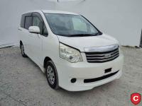 Used TOYOTA Noah