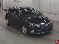 Used TOYOTA AURIS