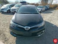 Used TOYOTA AURIS